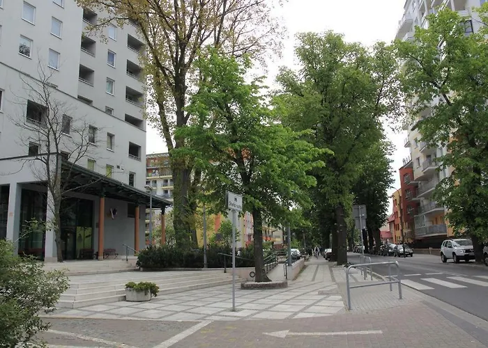 3 Pokojowy Polonia Na Wylacznosc *